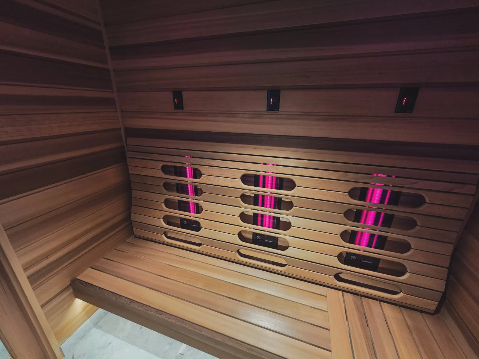 Custom built backyard sauna by Sunshine Tiny Houses