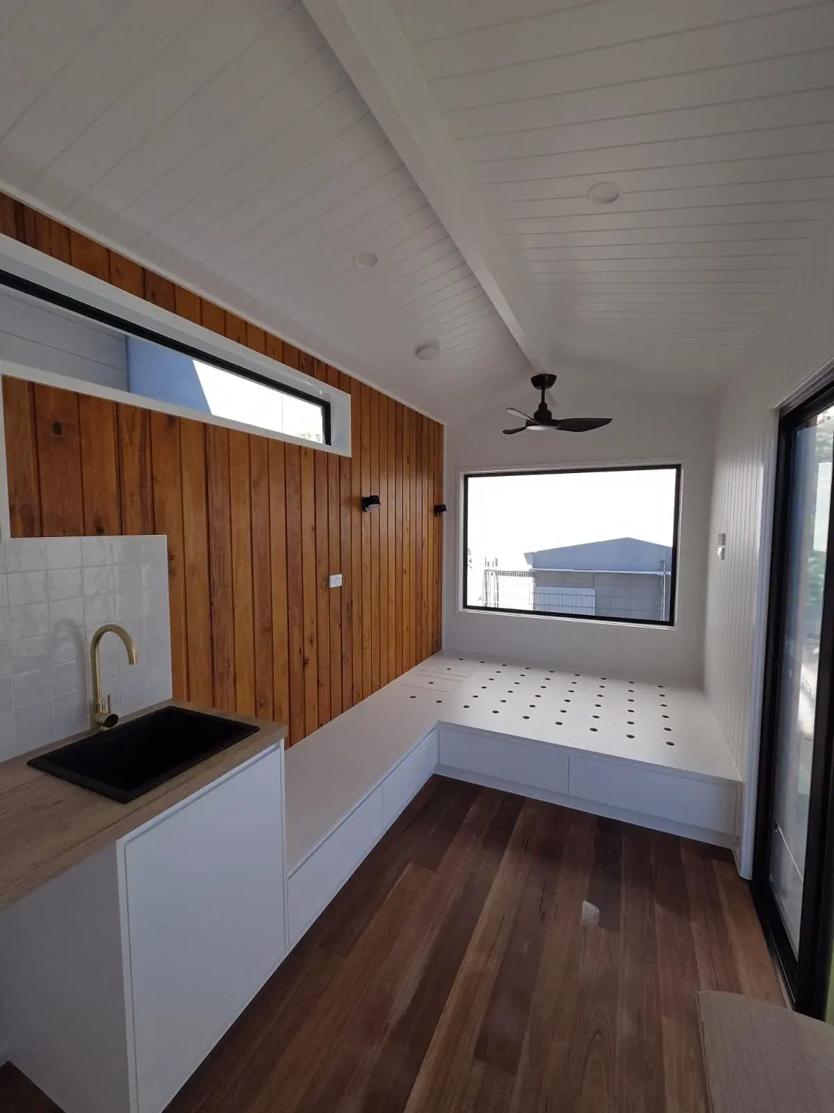 1770 tiny house on wheels, photo 17
