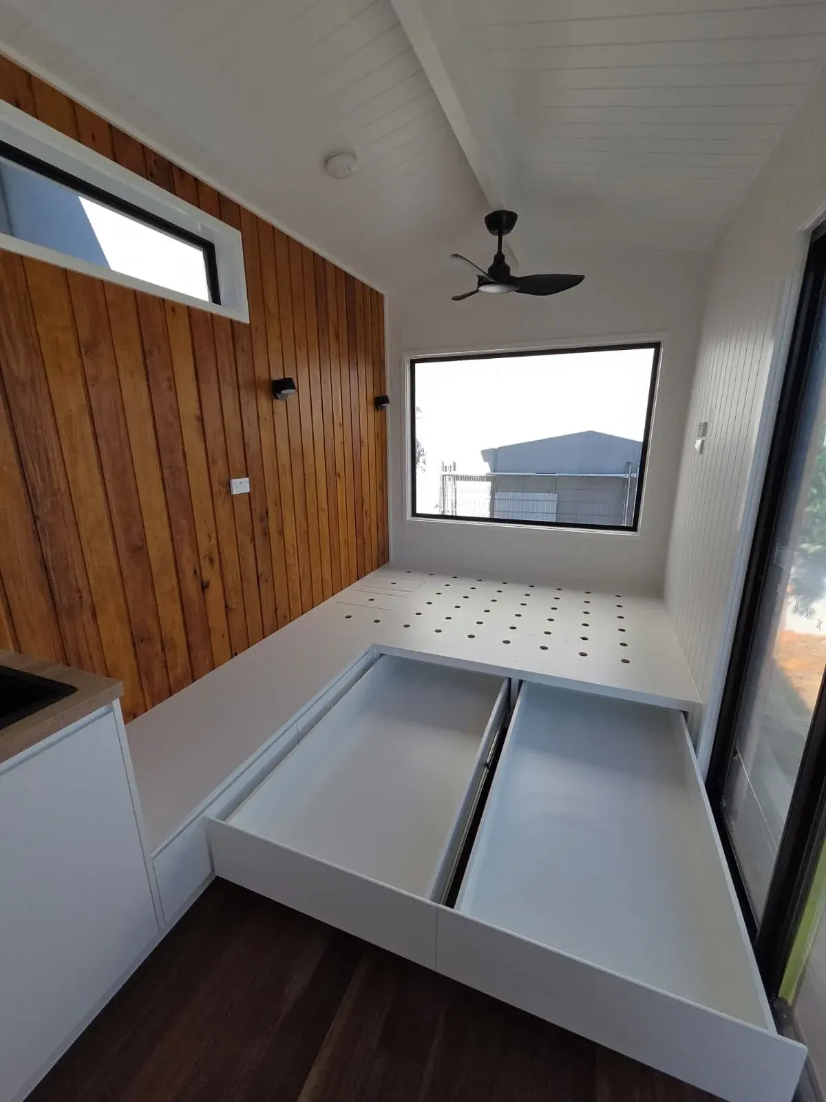 1770 tiny house on wheels, photo 18