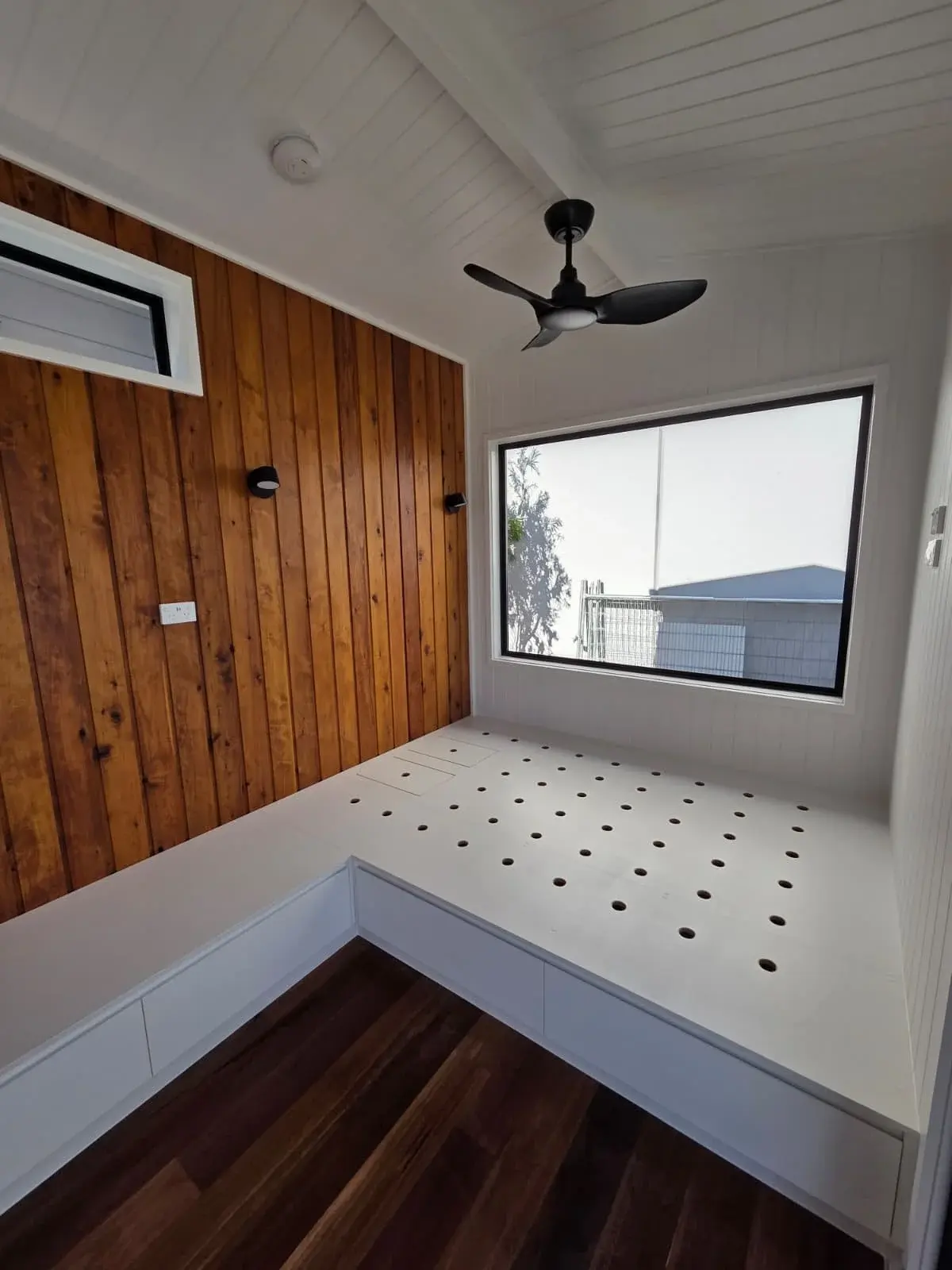 1770 tiny house on wheels, photo 23