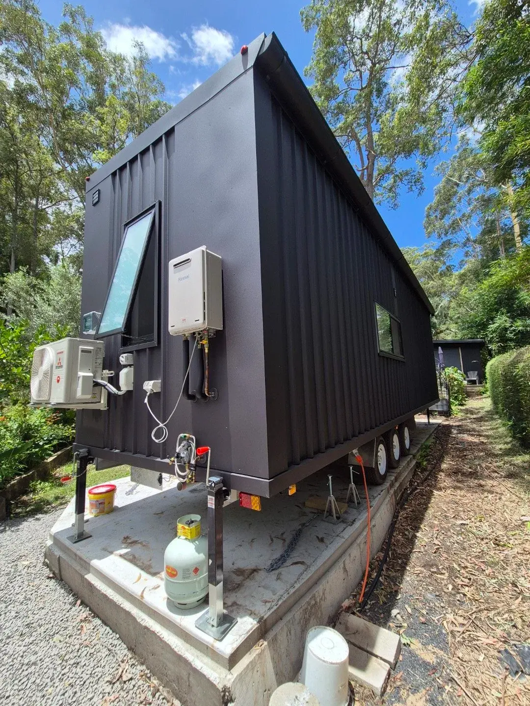 Lennox tiny house on wheels, photo 13