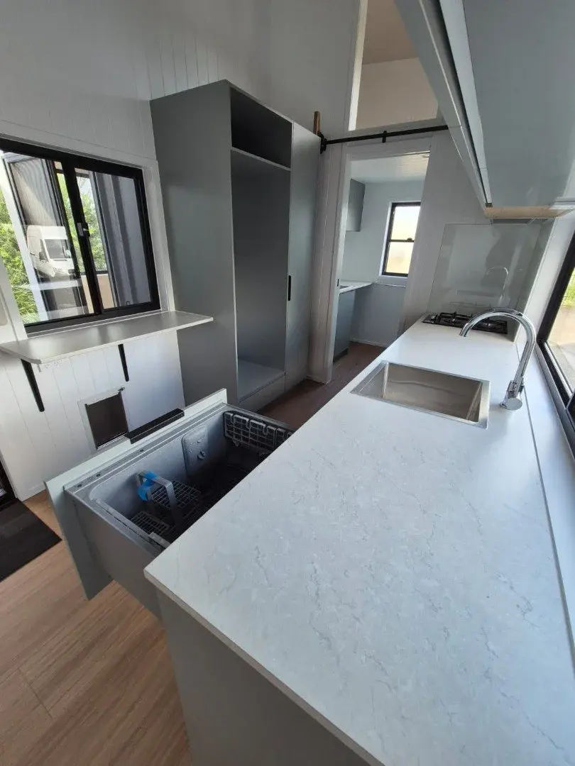 Lennox tiny house on wheels, photo 21