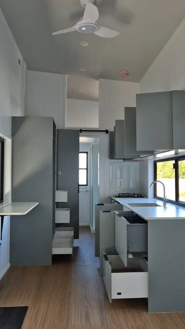 Lennox tiny house on wheels, photo 22